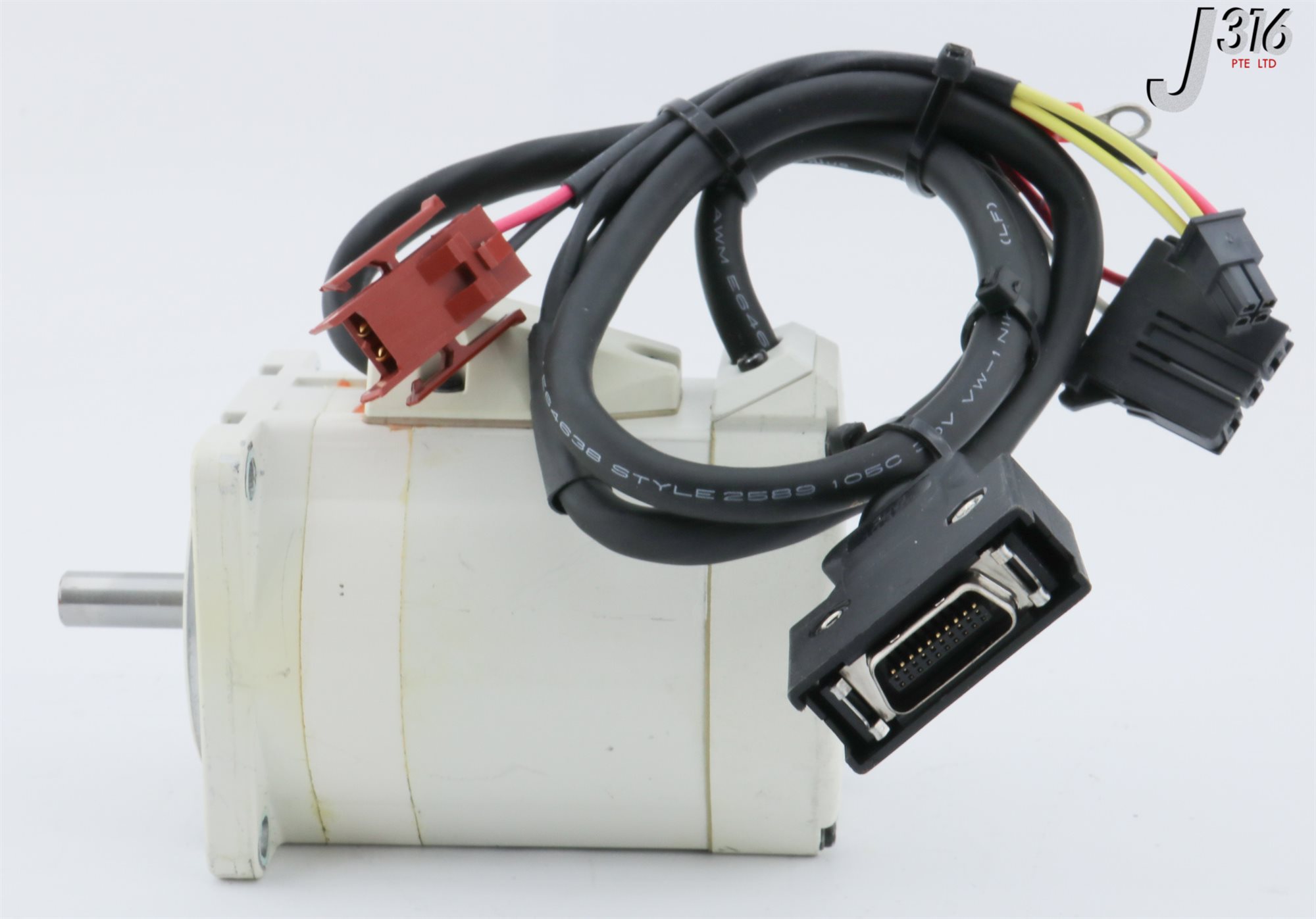 写真 27699 PANASONIC AC SERVO MOTOR, 0.1KW, 200HZ, 3000 R/MIN